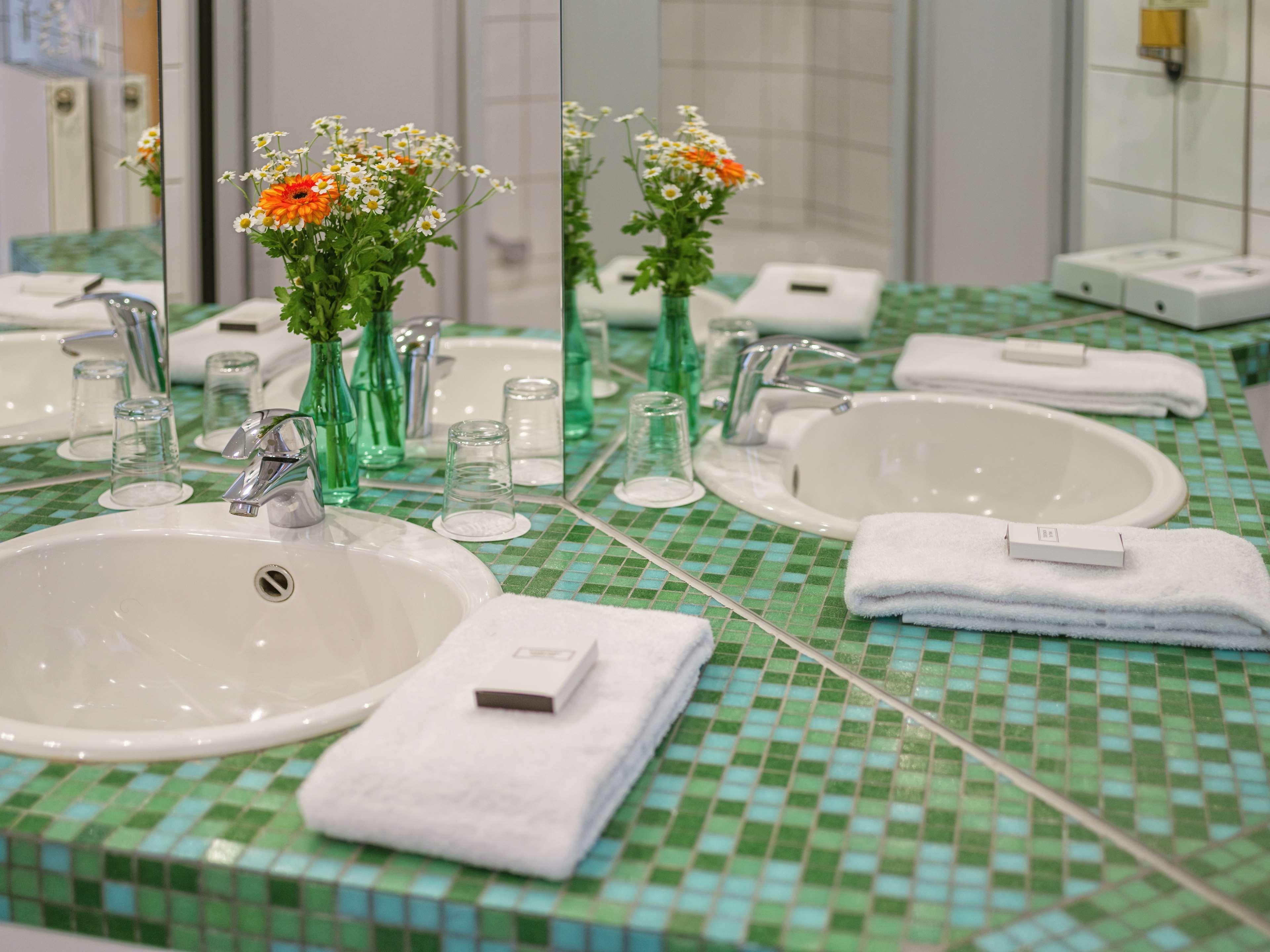 Domicil By Golden Tulip Hotel 4*